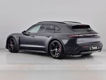 Used Porsche Taycan 2022 for sale - 79847804: Photo