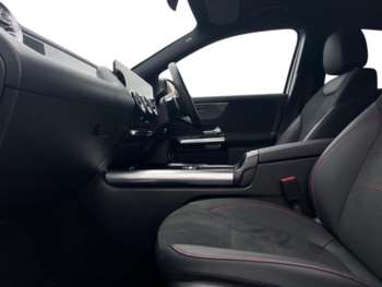 Used Mercedes-Benz GLA 2024 for sale - 74754099: Photo
