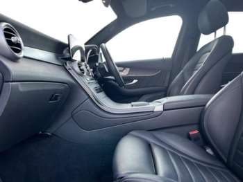Used Mercedes-Benz GLC 2022 for sale - 74864901: Photo