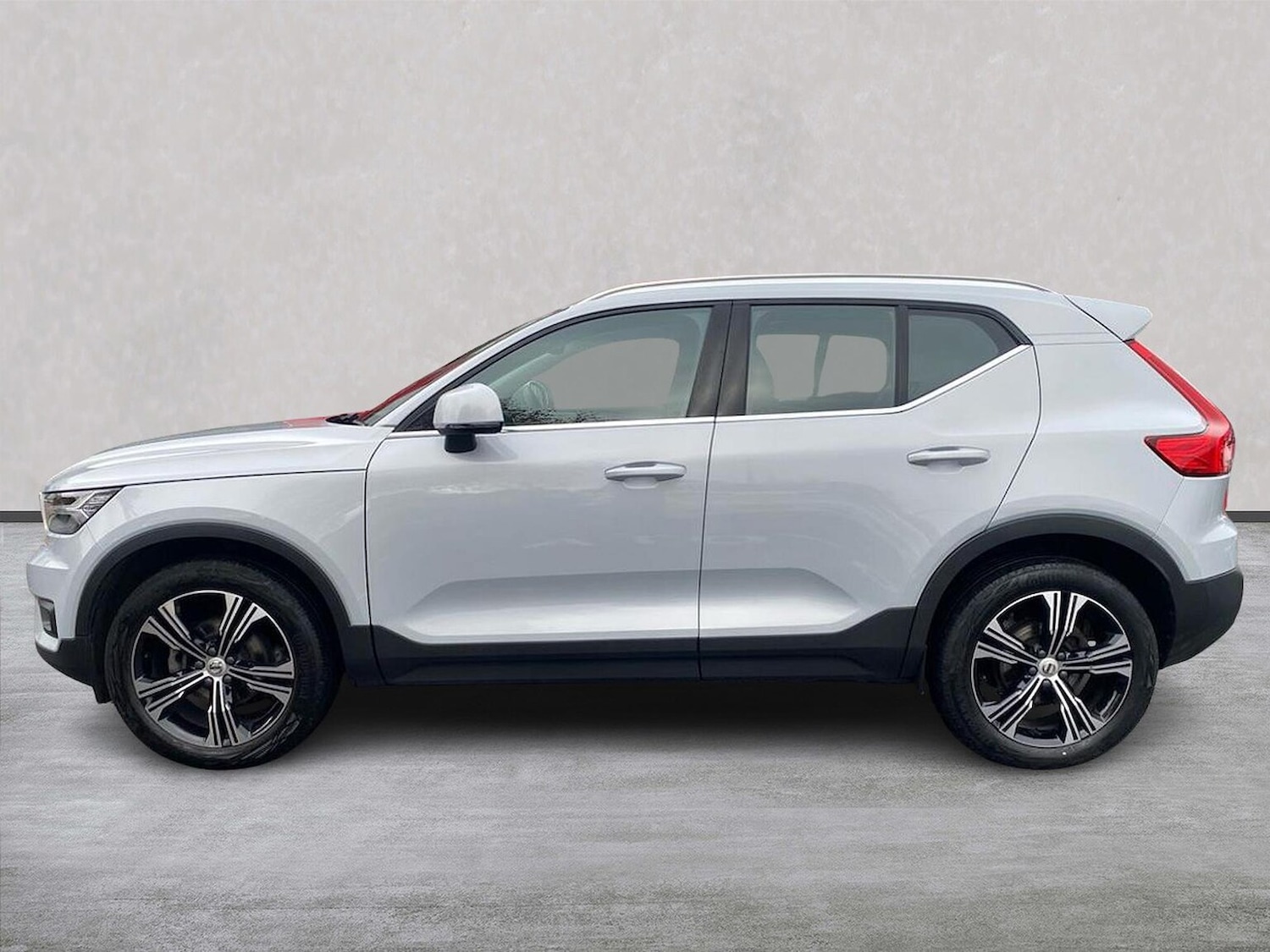 Used Volvo XC40 2022 for sale - 76490823: Photo 19