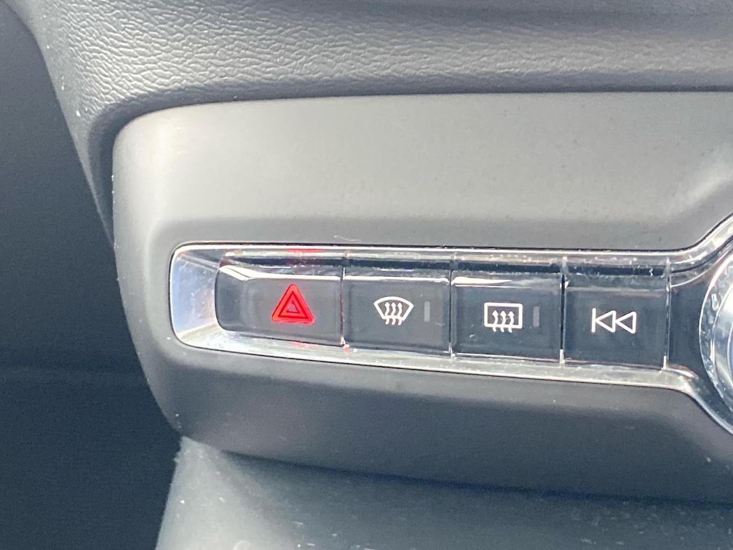 Used Volvo XC40 2022 for sale - 76490823: Photo 22