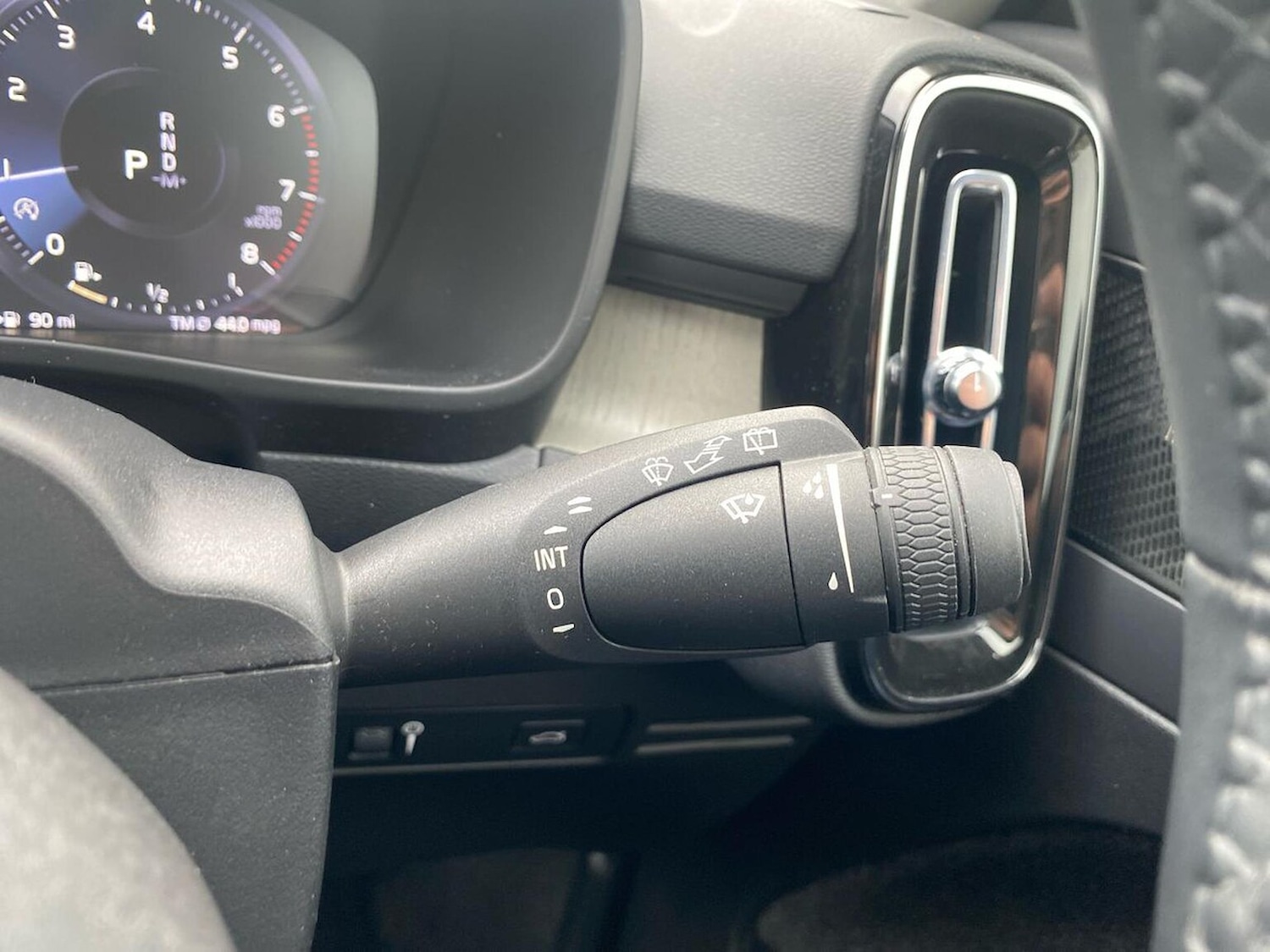 Used Volvo XC40 2022 for sale - 76490823: Photo 28