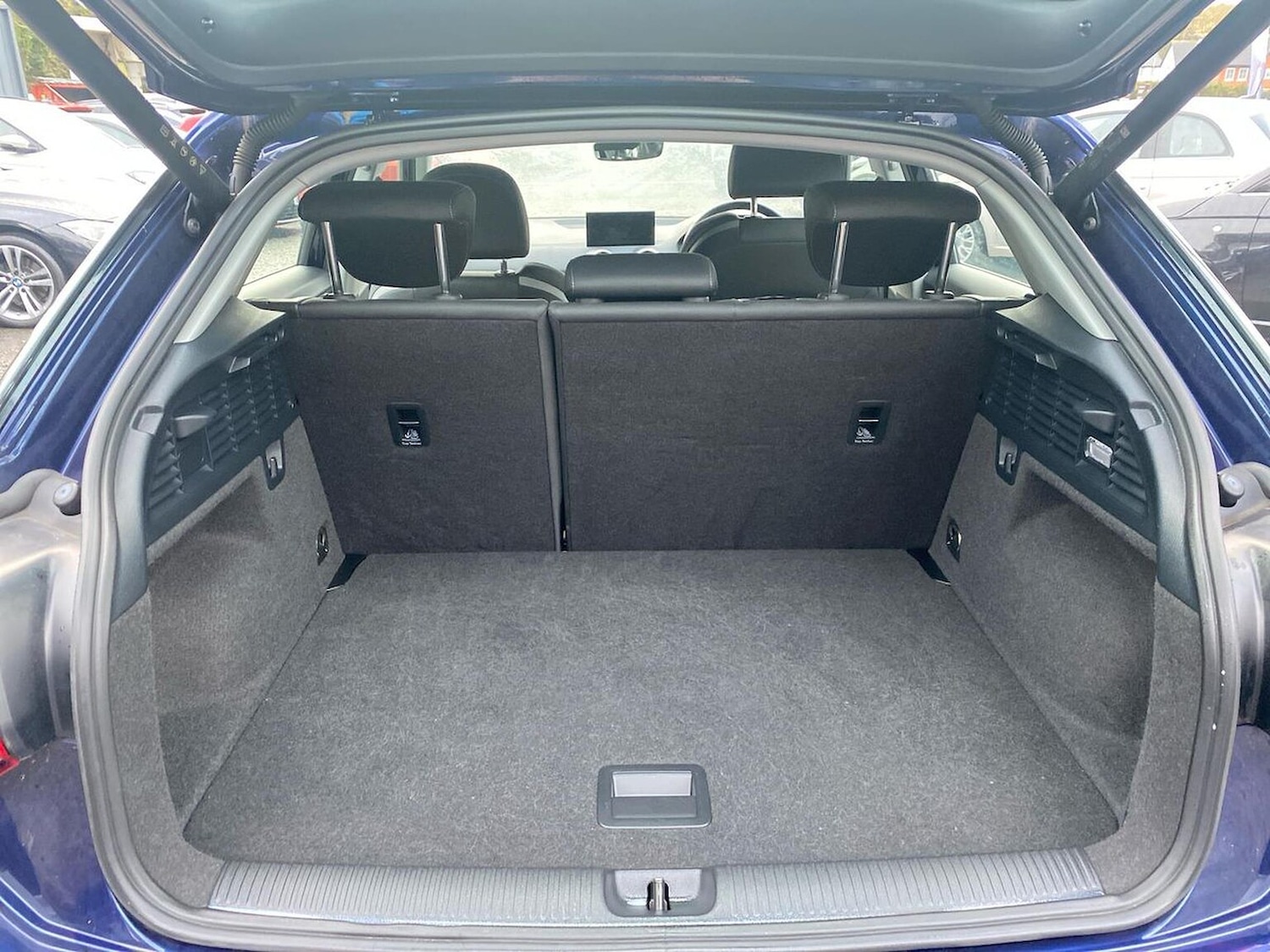 Used Audi Q2 2023 for sale - 76807511: Photo 17