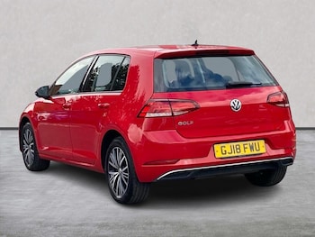 Used Volkswagen Golf 2018 for sale - 78814270: Photo
