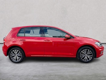 Used Volkswagen Golf 2018 for sale - 78814270: Photo