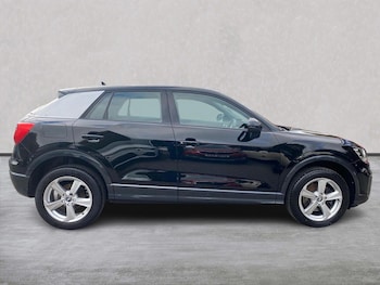 Used Audi Q2 2017 for sale - 76070220: Photo 3