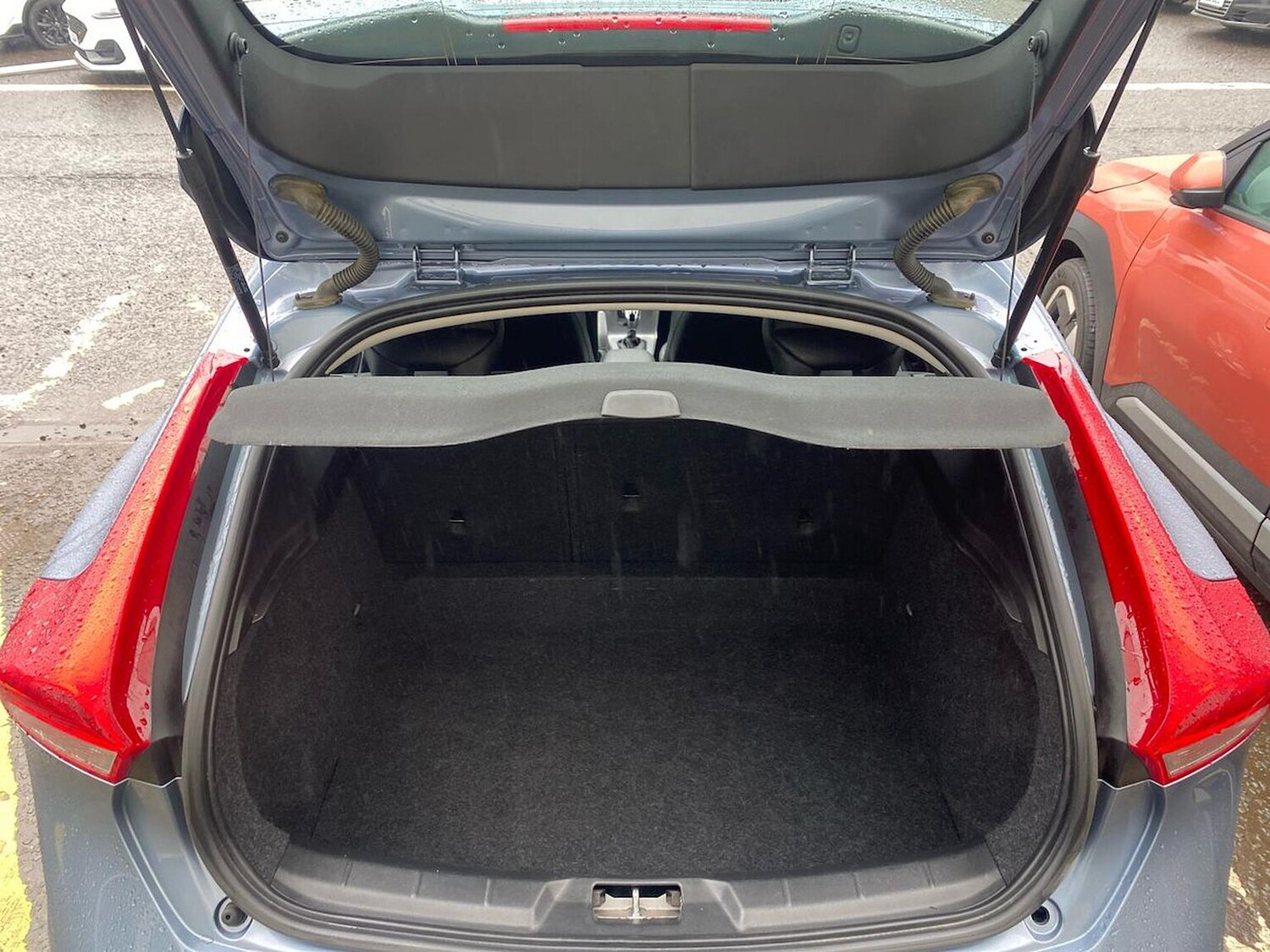 Used Volvo V40 2017 for sale - 78195696: Photo 19