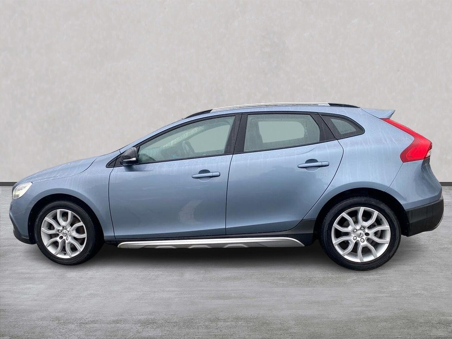Used Volvo V40 2017 for sale - 78195696: Photo 21