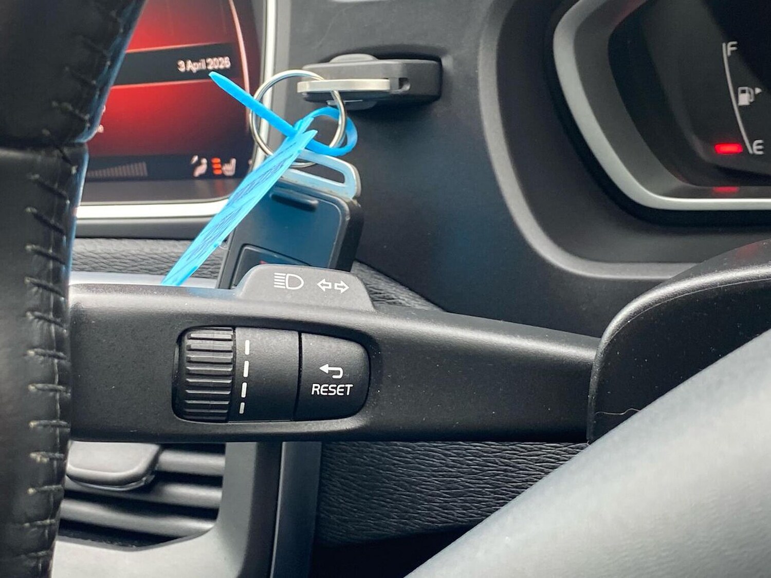 Used Volvo V40 2017 for sale - 78195696: Photo 30