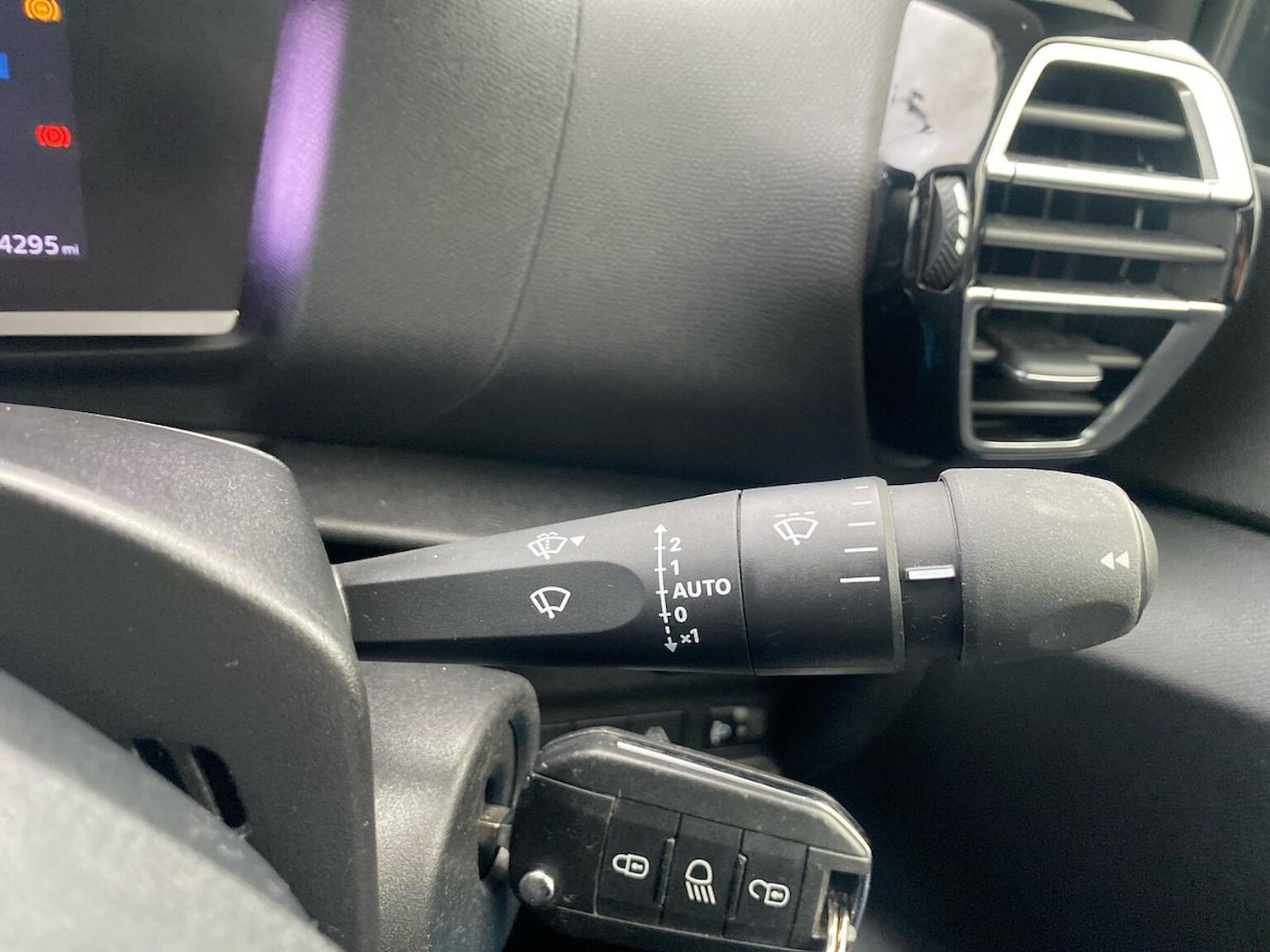 Used Citroen C4 2021 for sale - 76637663: Photo 28