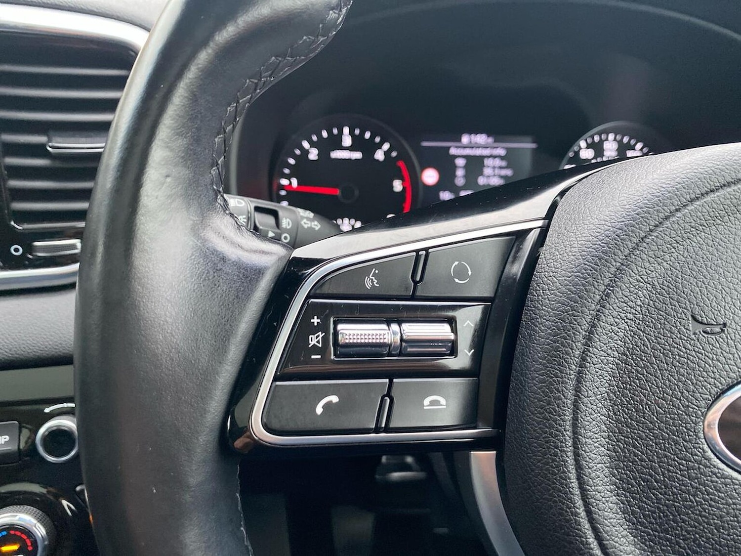 Used Kia Sportage 2020 for sale - 76651205: Photo 26