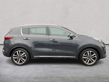 Used Kia Sportage 2020 for sale - 76651205: Photo