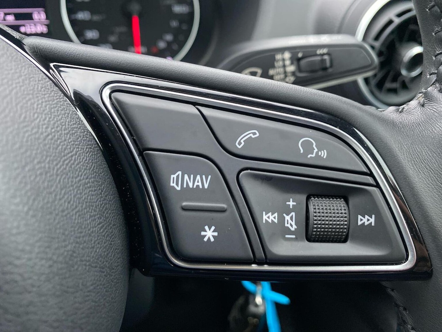 Used Audi Q2 2017 for sale - 76719308: Photo 25