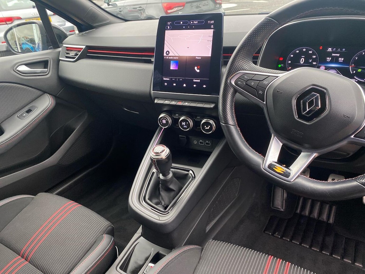 Used Renault Clio 2023 for sale - 76352486: Photo 13