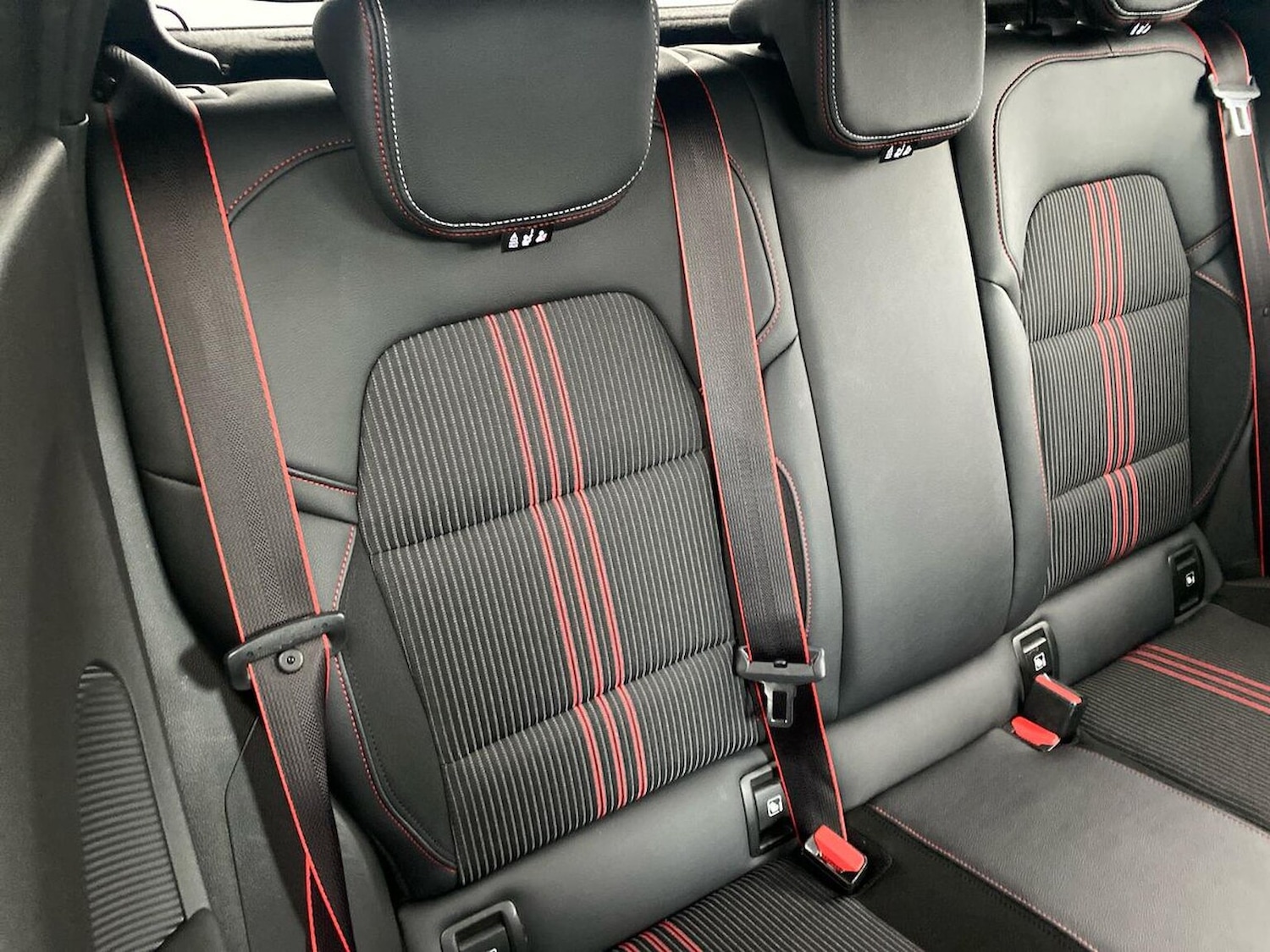 Used Renault Clio 2023 for sale - 76352486: Photo 16