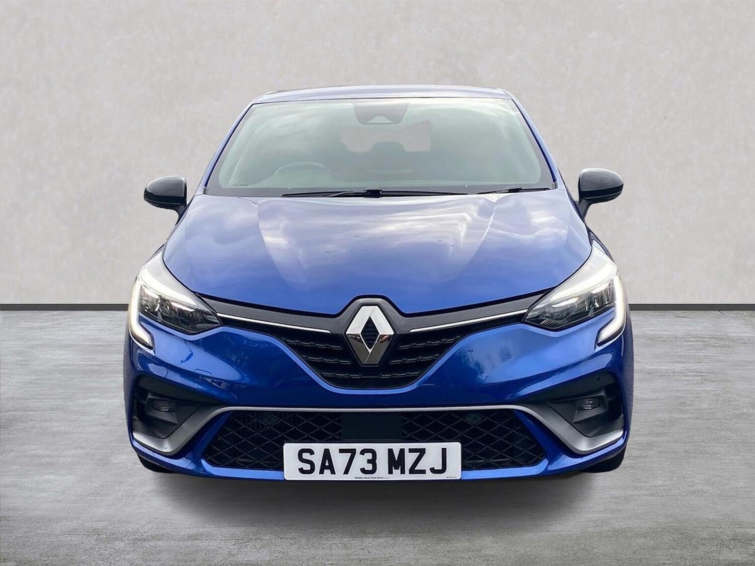 Used Renault Clio 2023 for sale - 76352486: Photo 5