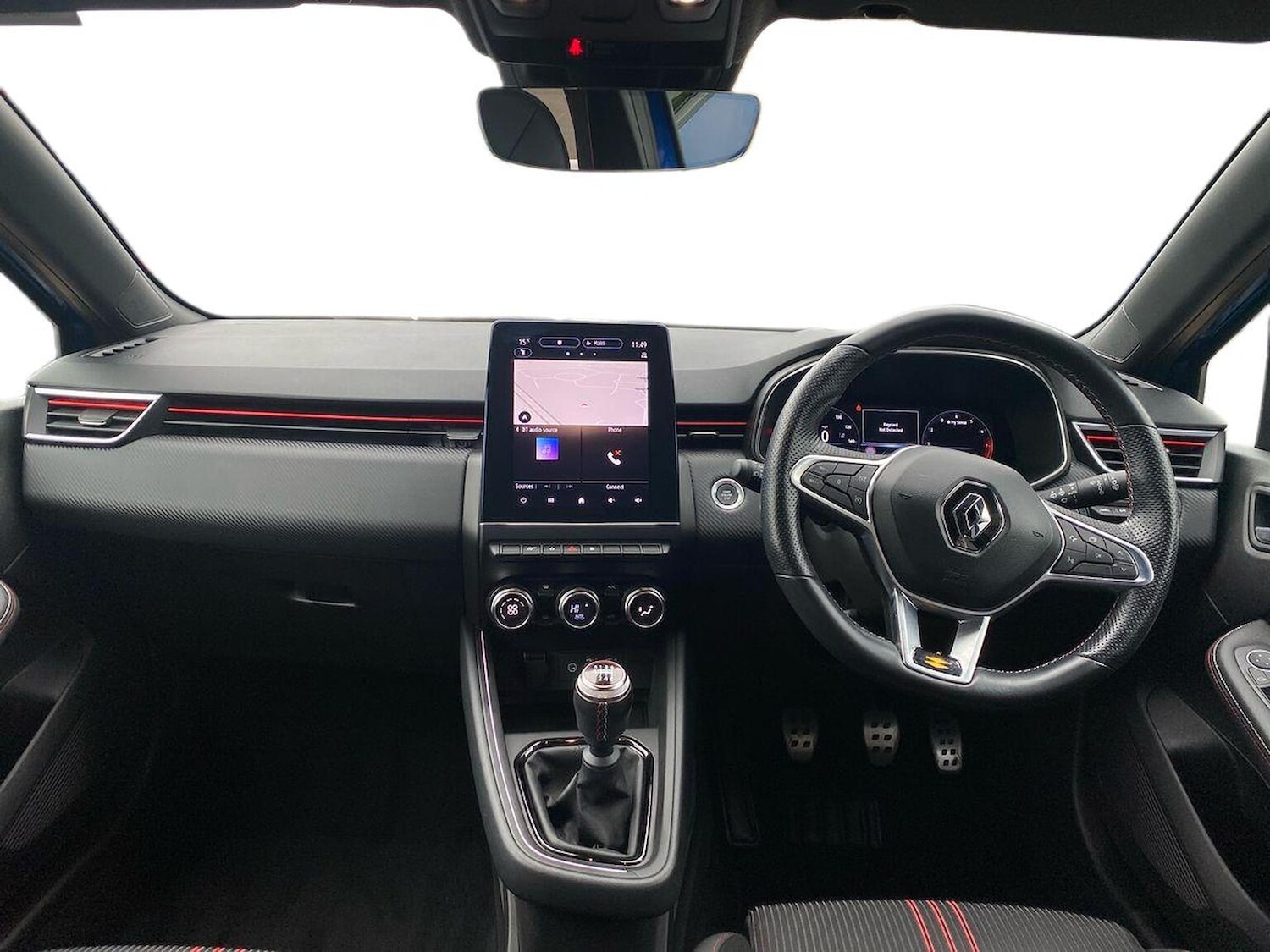 Used Renault Clio 2023 for sale - 76352486: Photo 8