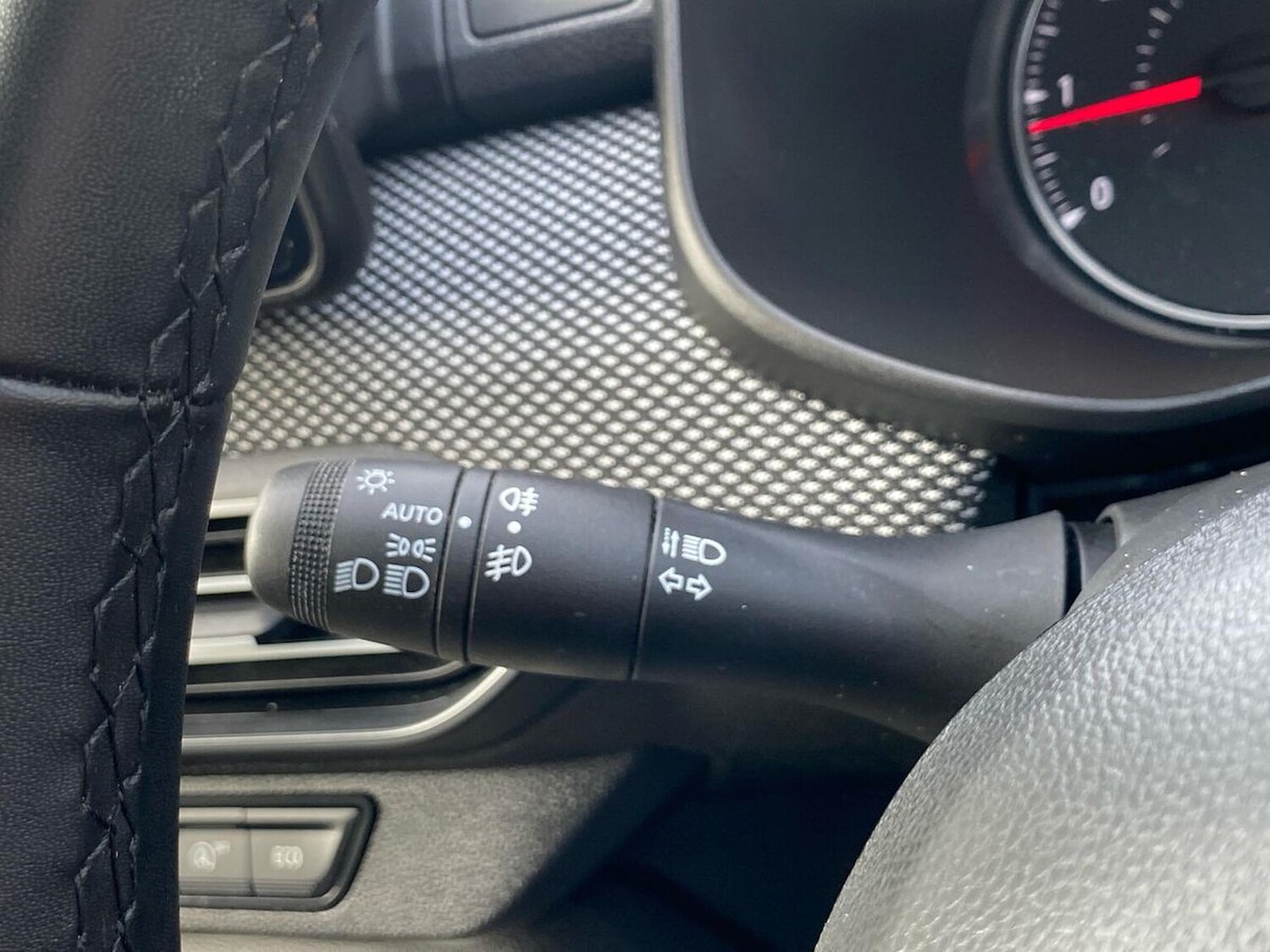 Used Dacia Jogger 2023 for sale - 78195544: Photo 30