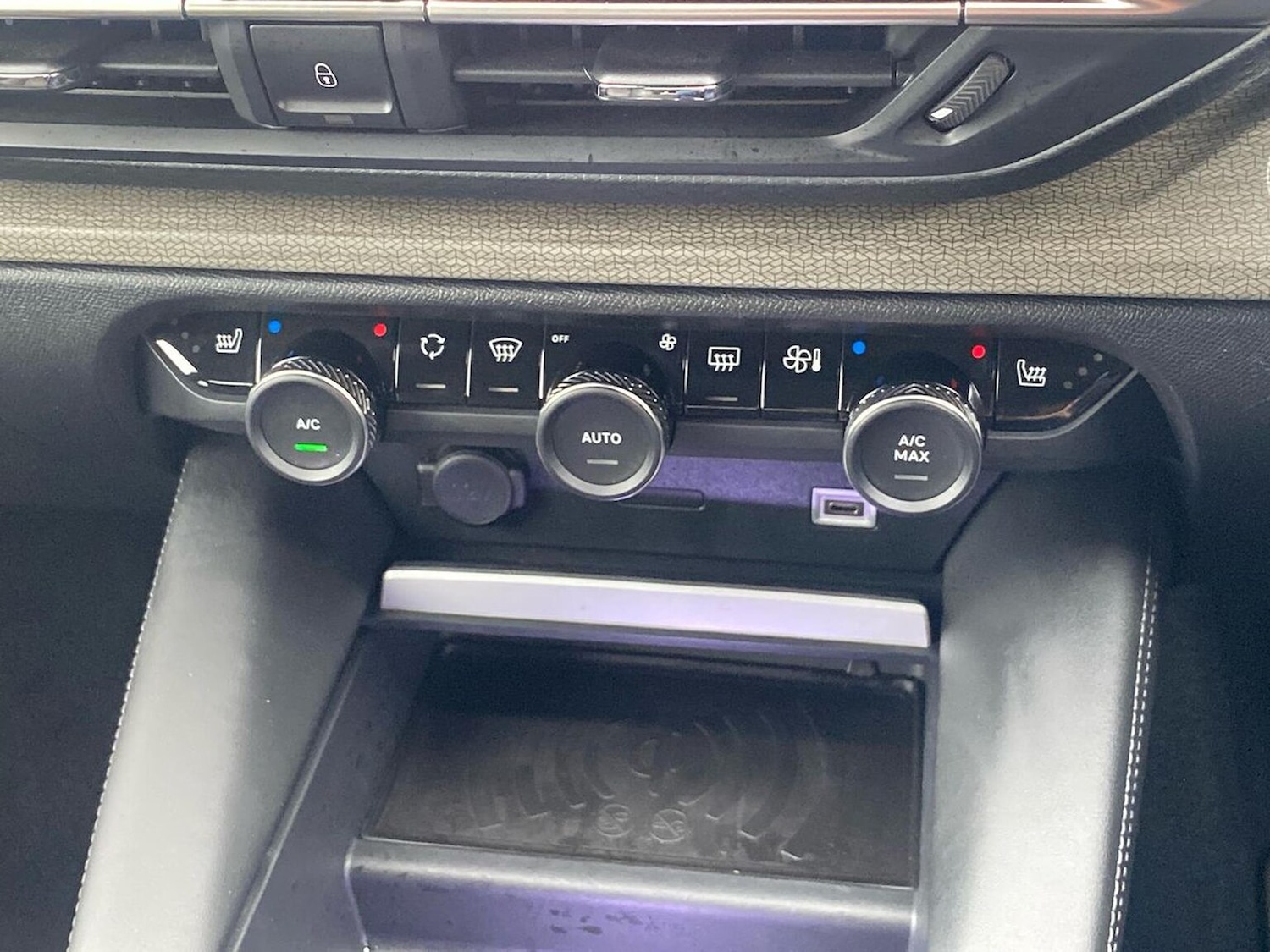 Used Citroen C5 X 2023 for sale - 76477250: Photo 12