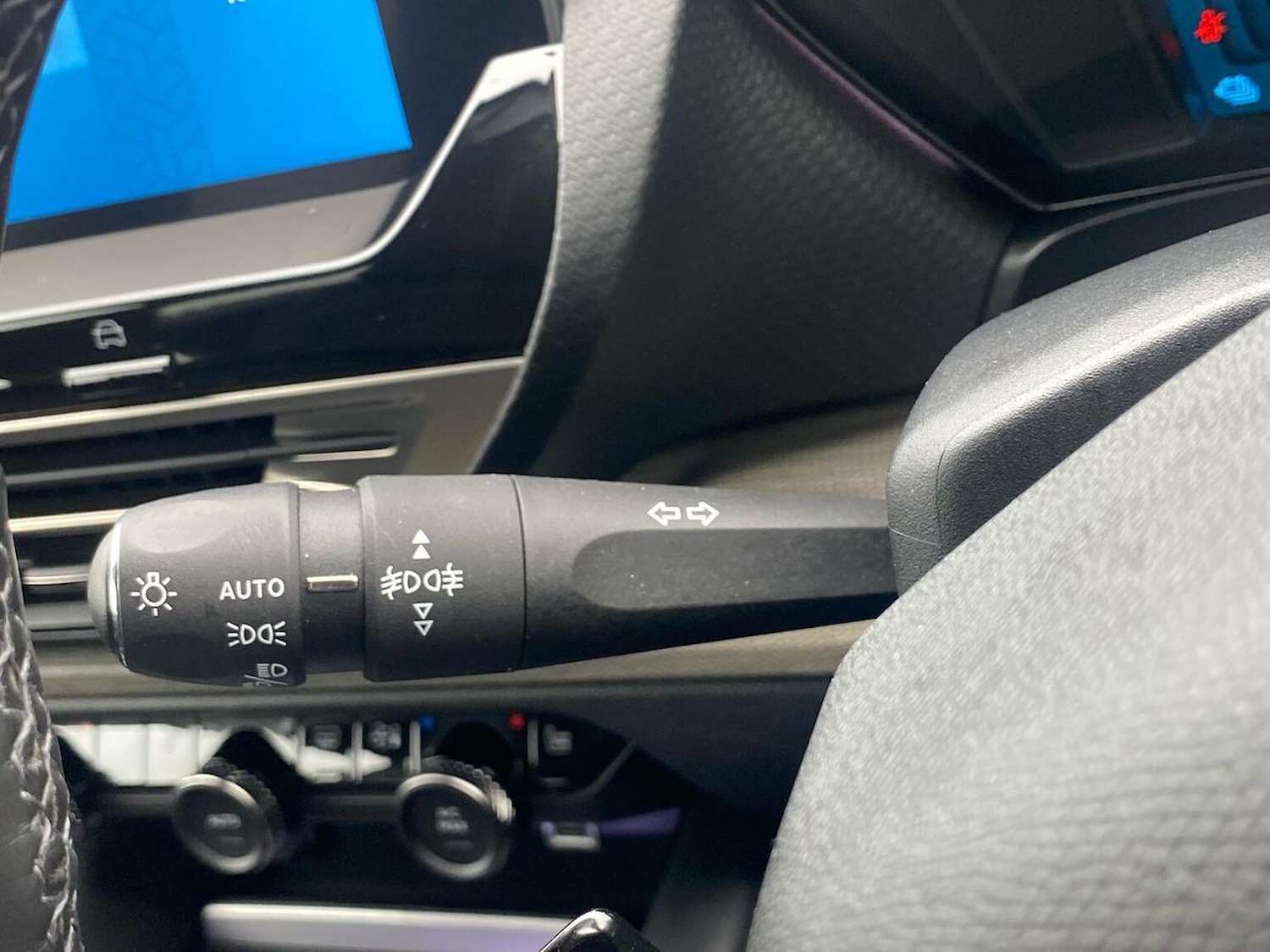 Used Citroen C5 X 2023 for sale - 76477250: Photo 29