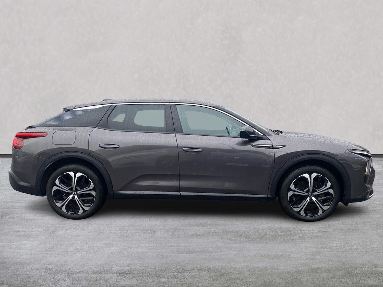 Used Citroen C5 X 2023 for sale - 76477250: Photo 3