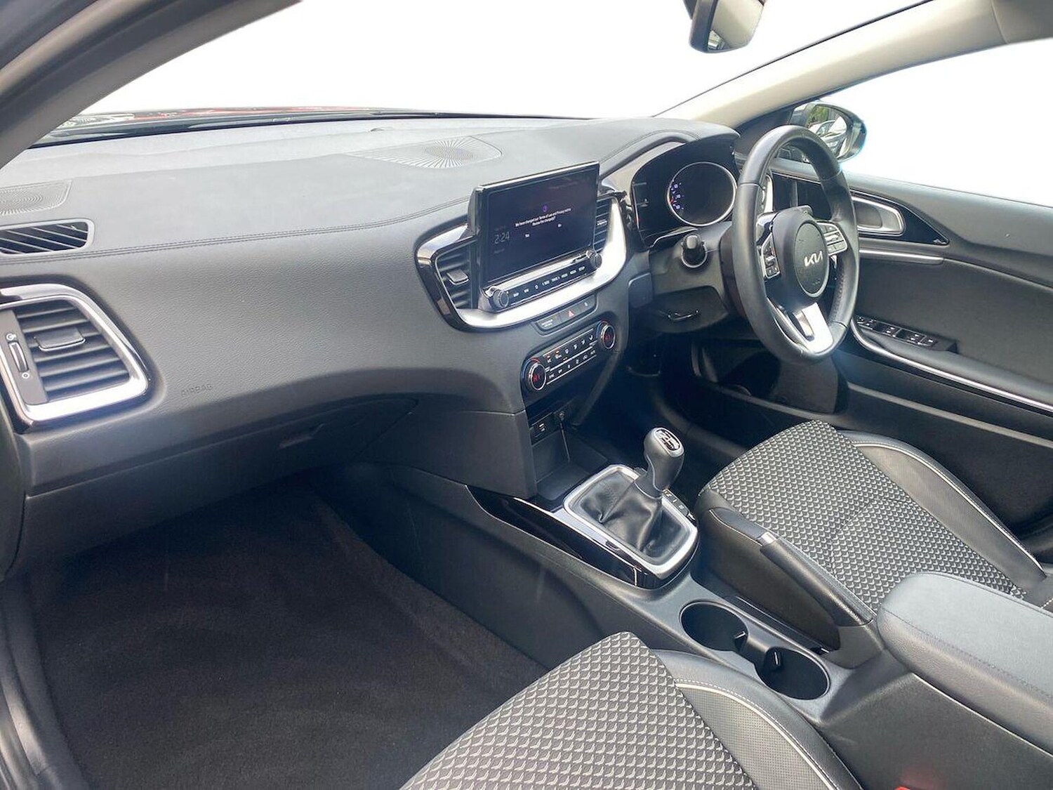 Used Kia Ceed 2023 for sale - 76107099: Photo 7