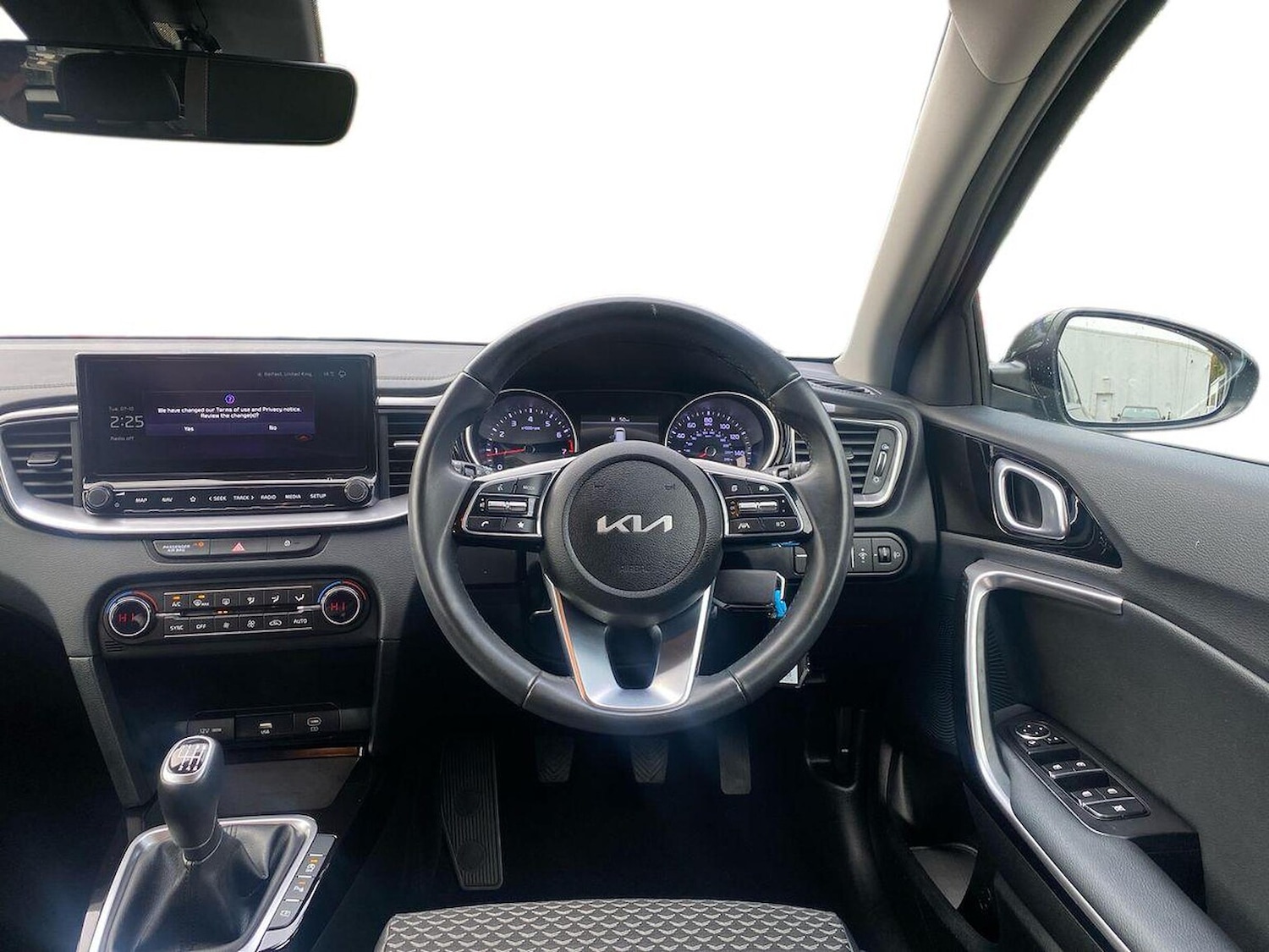 Used Kia Ceed 2023 for sale - 76107099: Photo 9