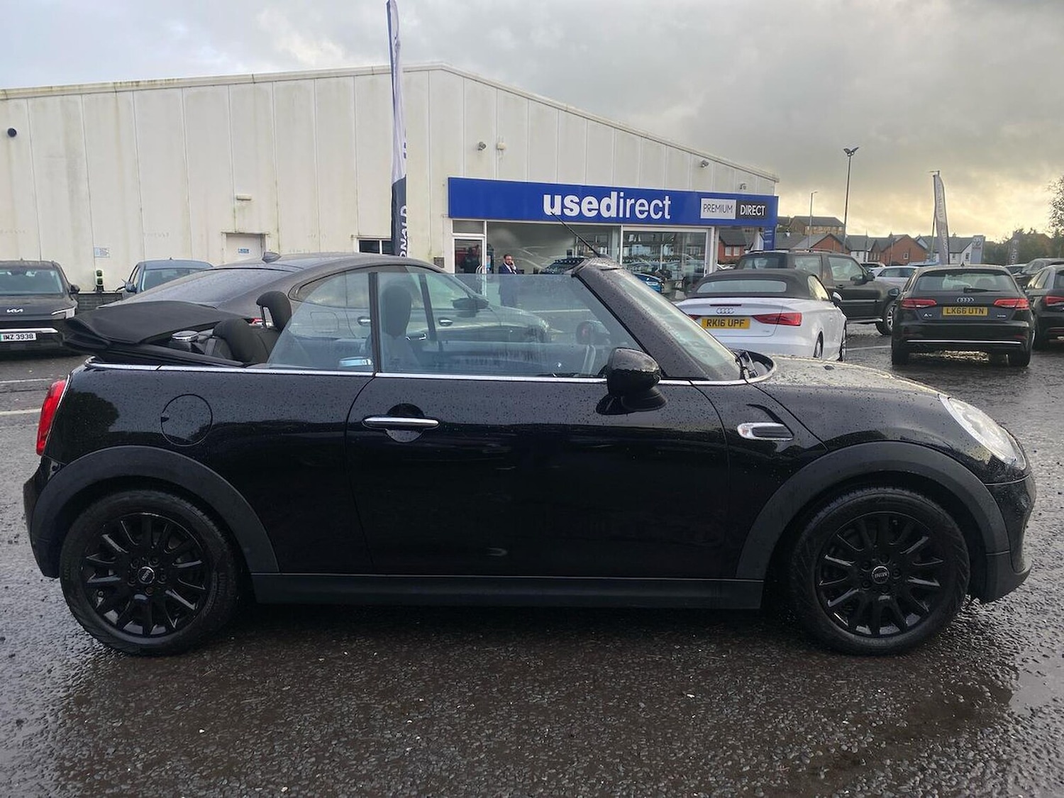 Used MINI Convertible 2017 for sale - 76281140: Photo 29