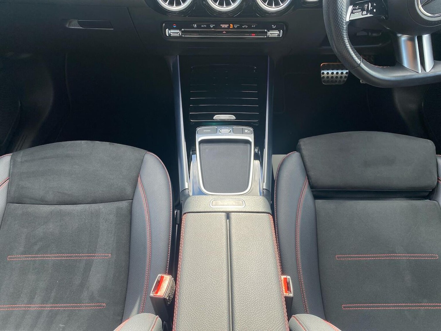 Used Mercedes-Benz GLA 2023 for sale - 76363372: Photo 13