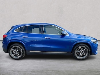 Used Mercedes-Benz GLA 2023 for sale - 76363372: Photo