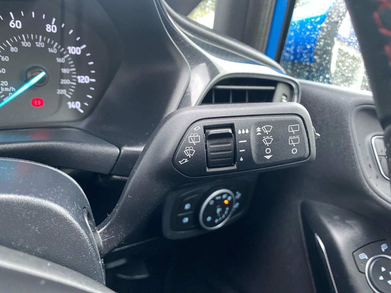 Vehicle 28