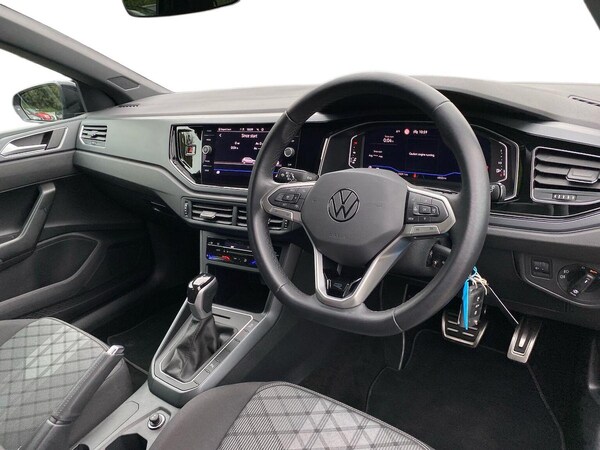 Used Volkswagen Polo 2024 for sale - 76107102: Photo 15