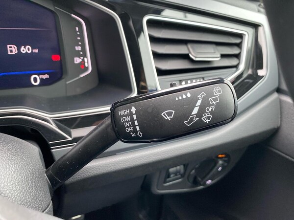 Used Volkswagen Polo 2024 for sale - 76107102: Photo 28