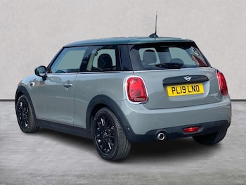 Used MINI Hatch 2019 for sale - 79266782: Photo