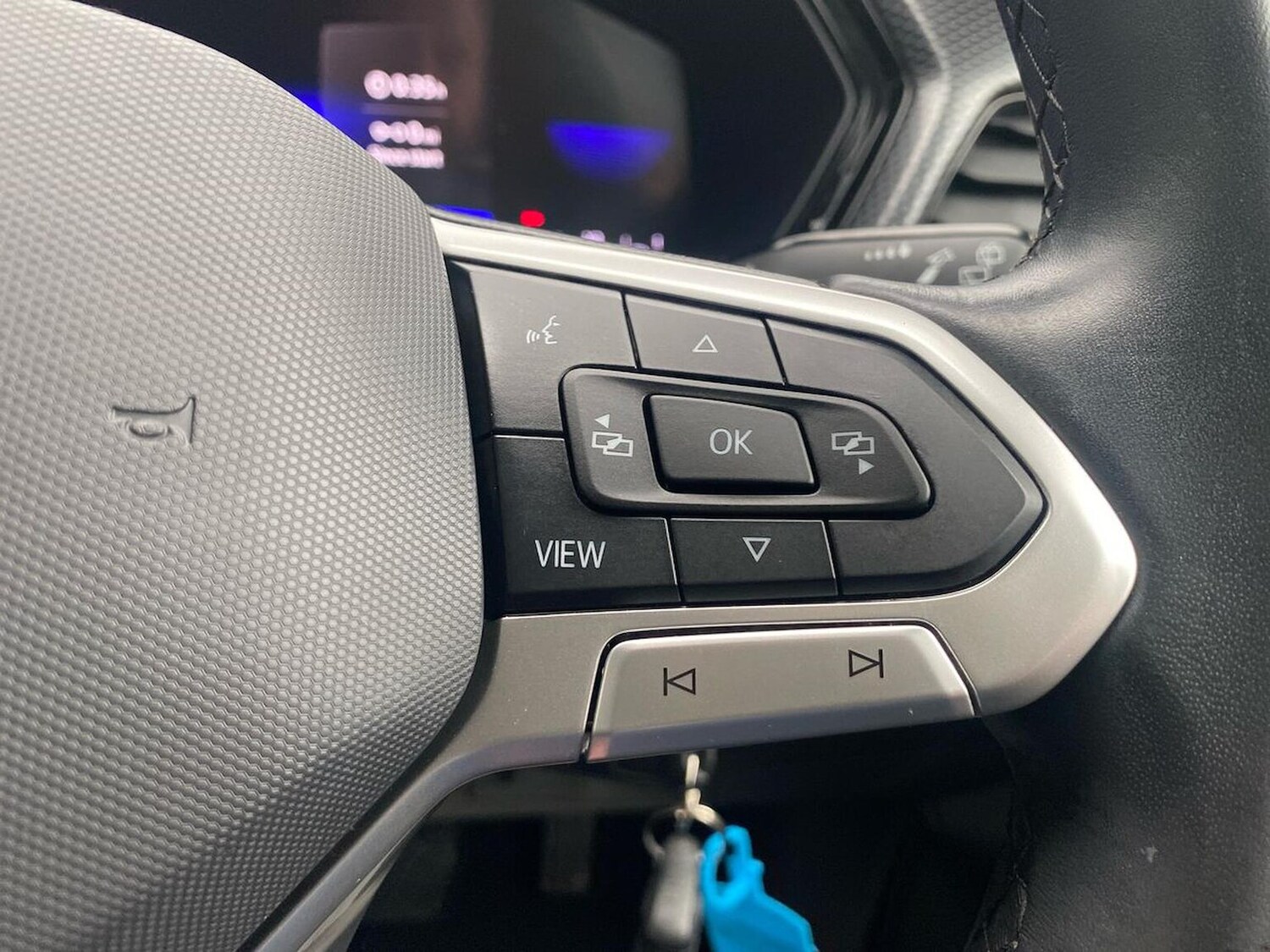 Used Volkswagen T-Cross 2023 for sale - 76107106: Photo 24