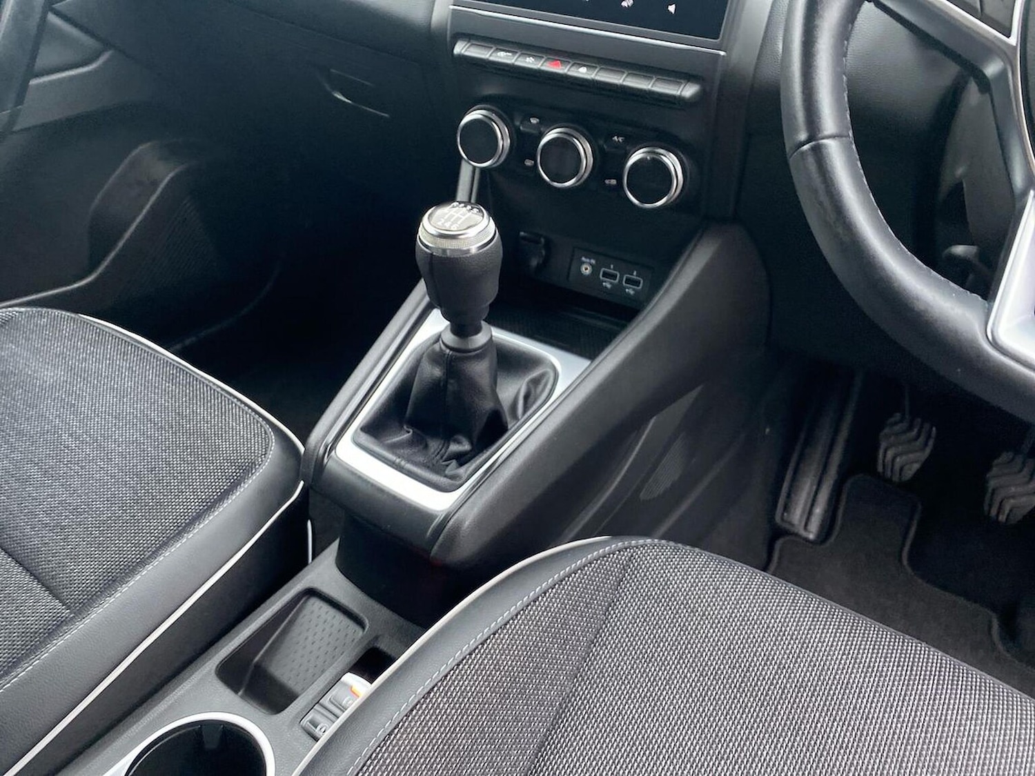 Used Renault Captur 2022 for sale - 76877961: Photo 13