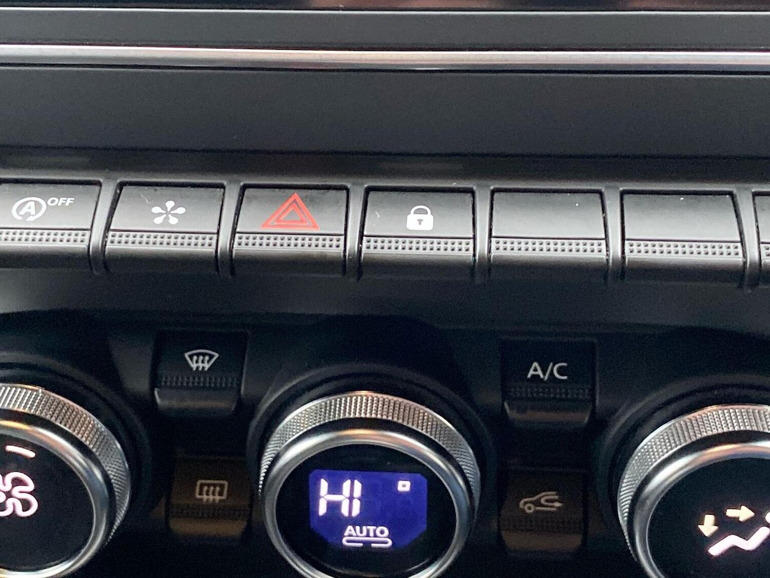 Used Renault Captur 2022 for sale - 76877961: Photo 22