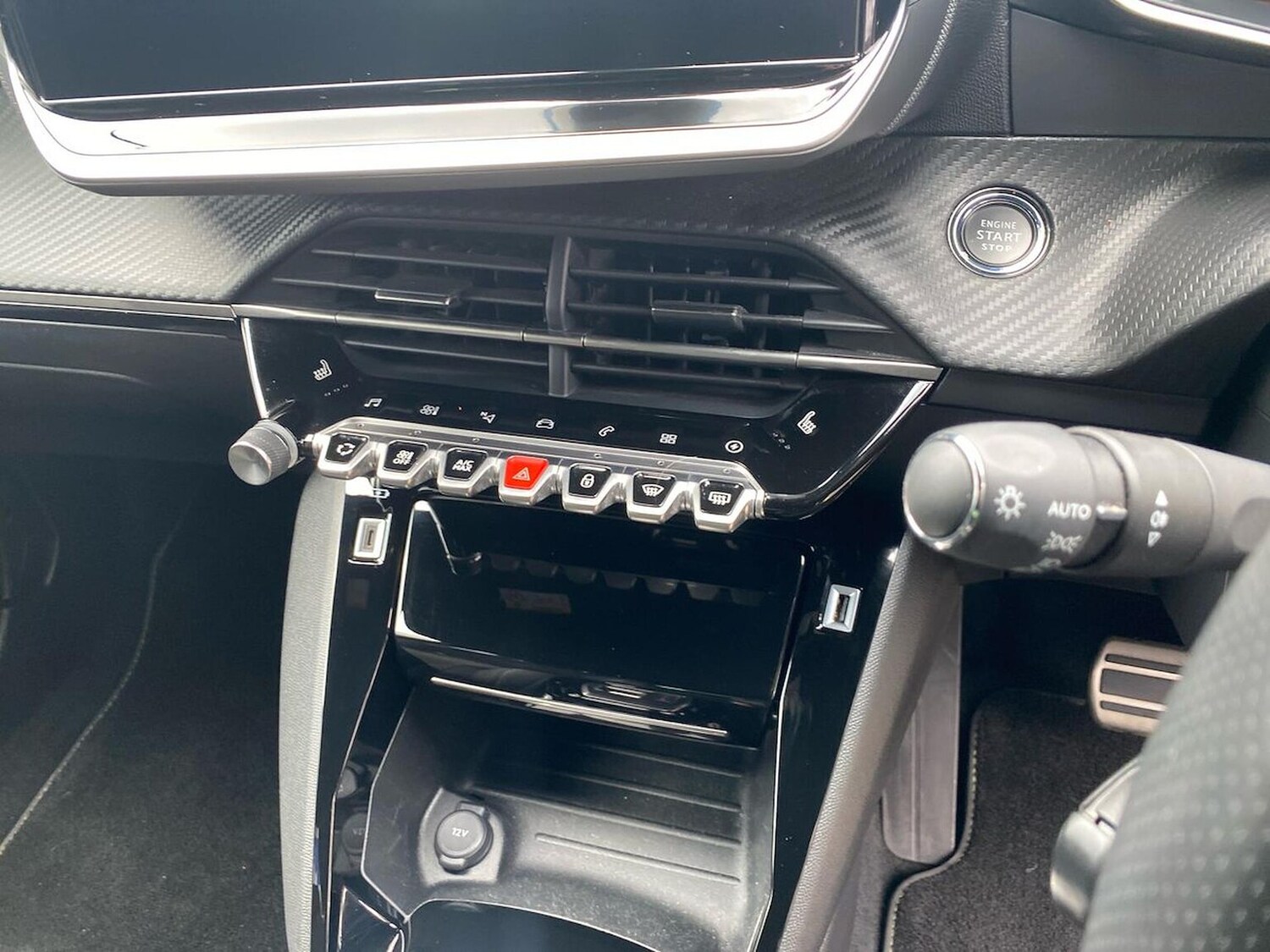 Used Peugeot 2008 2023 for sale - 78195611: Photo 14