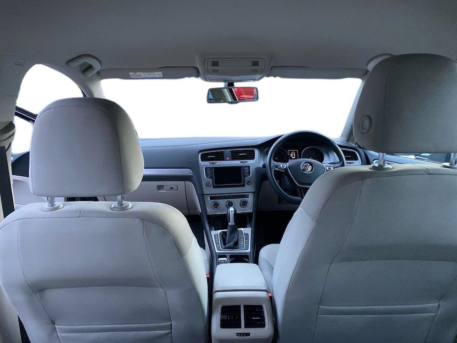 Used Volkswagen Golf 2015 for sale - 76864029: Photo 8