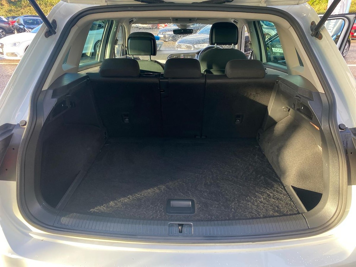 Used Volkswagen Tiguan 2018 for sale - 76785231: Photo 17