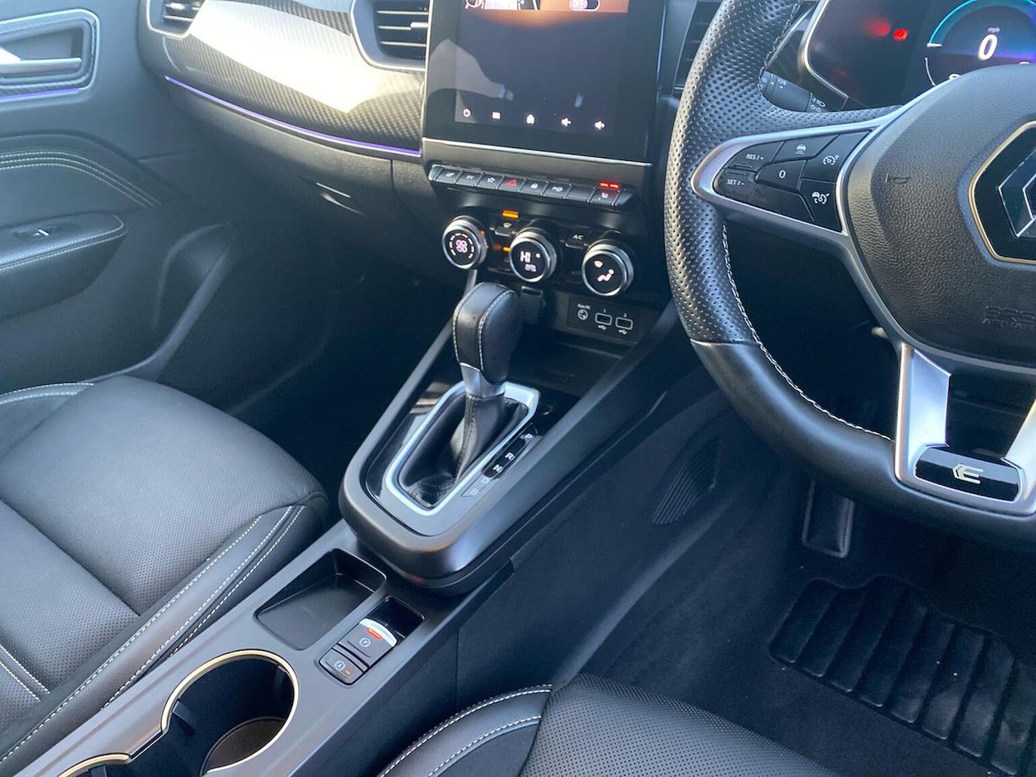 Used Renault Arkana 2023 for sale - 77069960: Photo 13