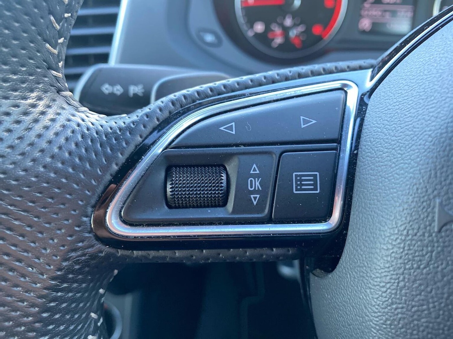 Used Audi Q3 2017 for sale - 76864021: Photo 25