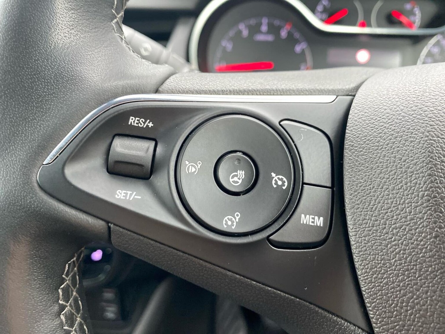 Used Vauxhall Crossland 2022 for sale - 75957144: Photo 25