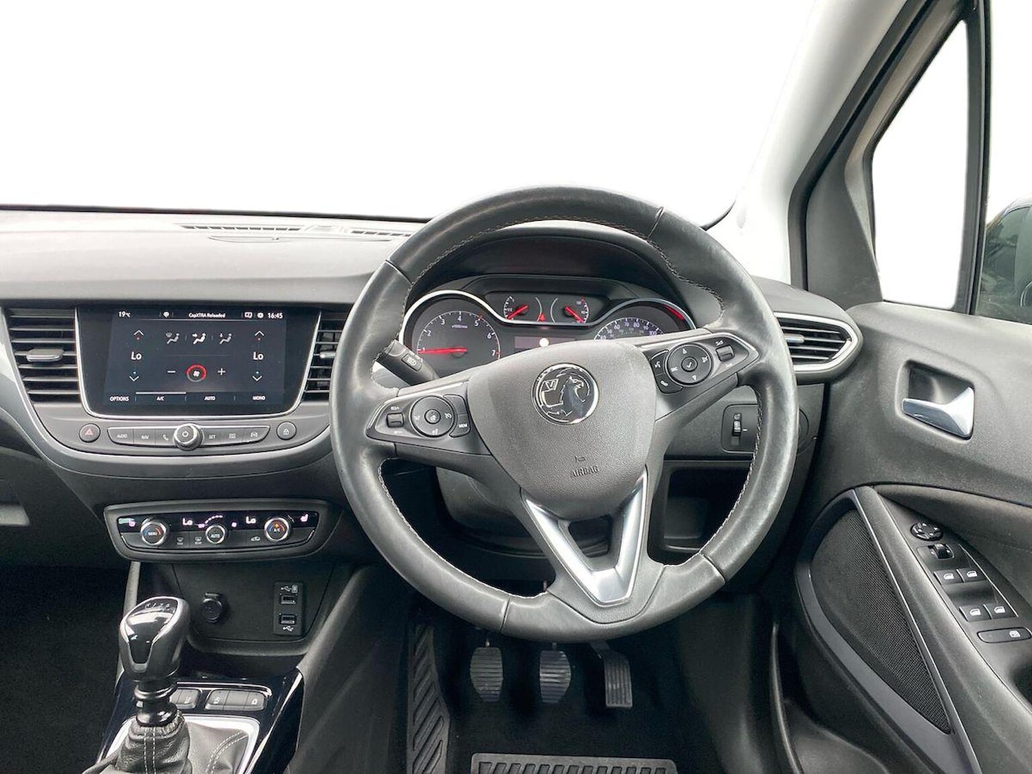 Used Vauxhall Crossland 2022 for sale - 75957144: Photo 9