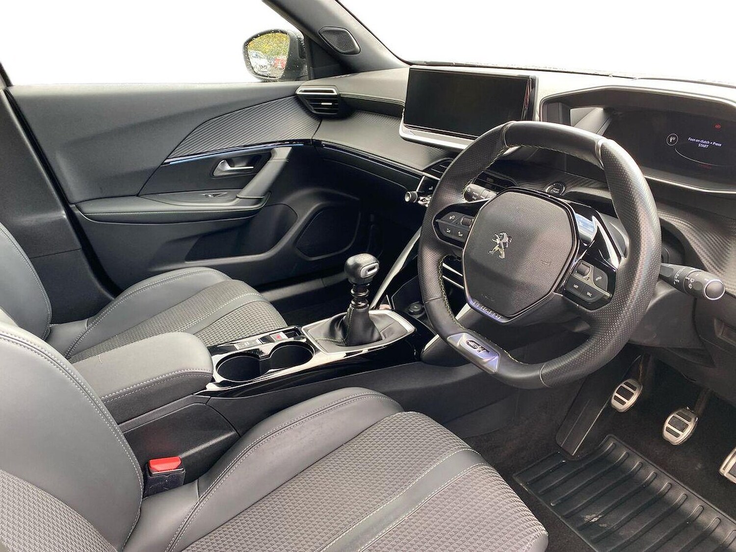 Used Peugeot 2008 2022 for sale - 76510723: Photo 15