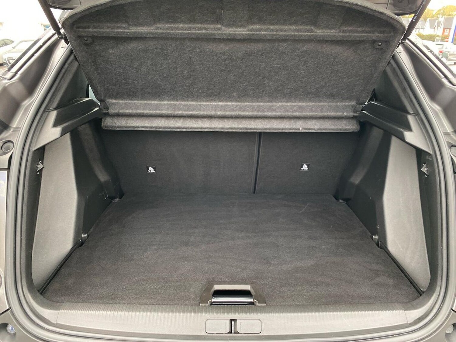 Used Peugeot 2008 2022 for sale - 76510723: Photo 17