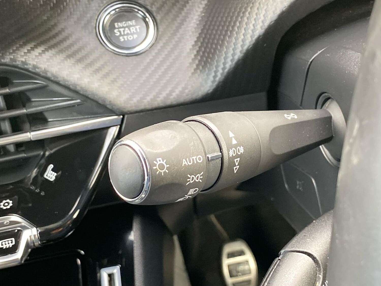 Used Peugeot 2008 2022 for sale - 76510723: Photo 27