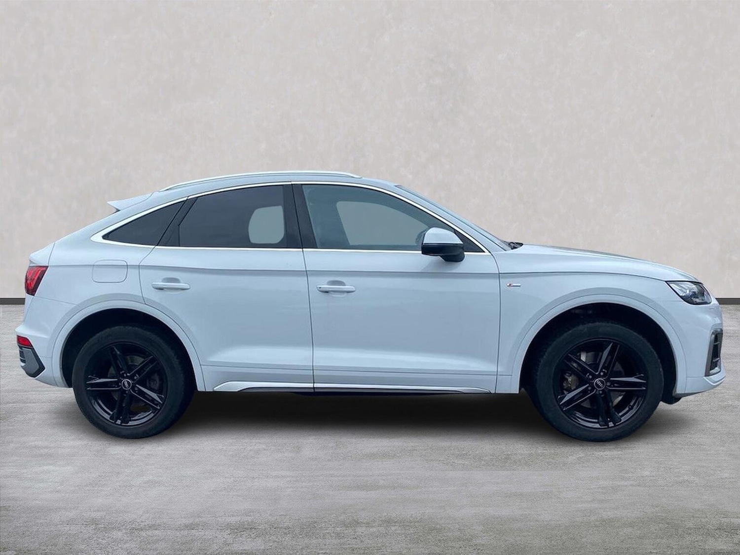 Used Audi Q5 2021 for sale - 76628110: Photo 3