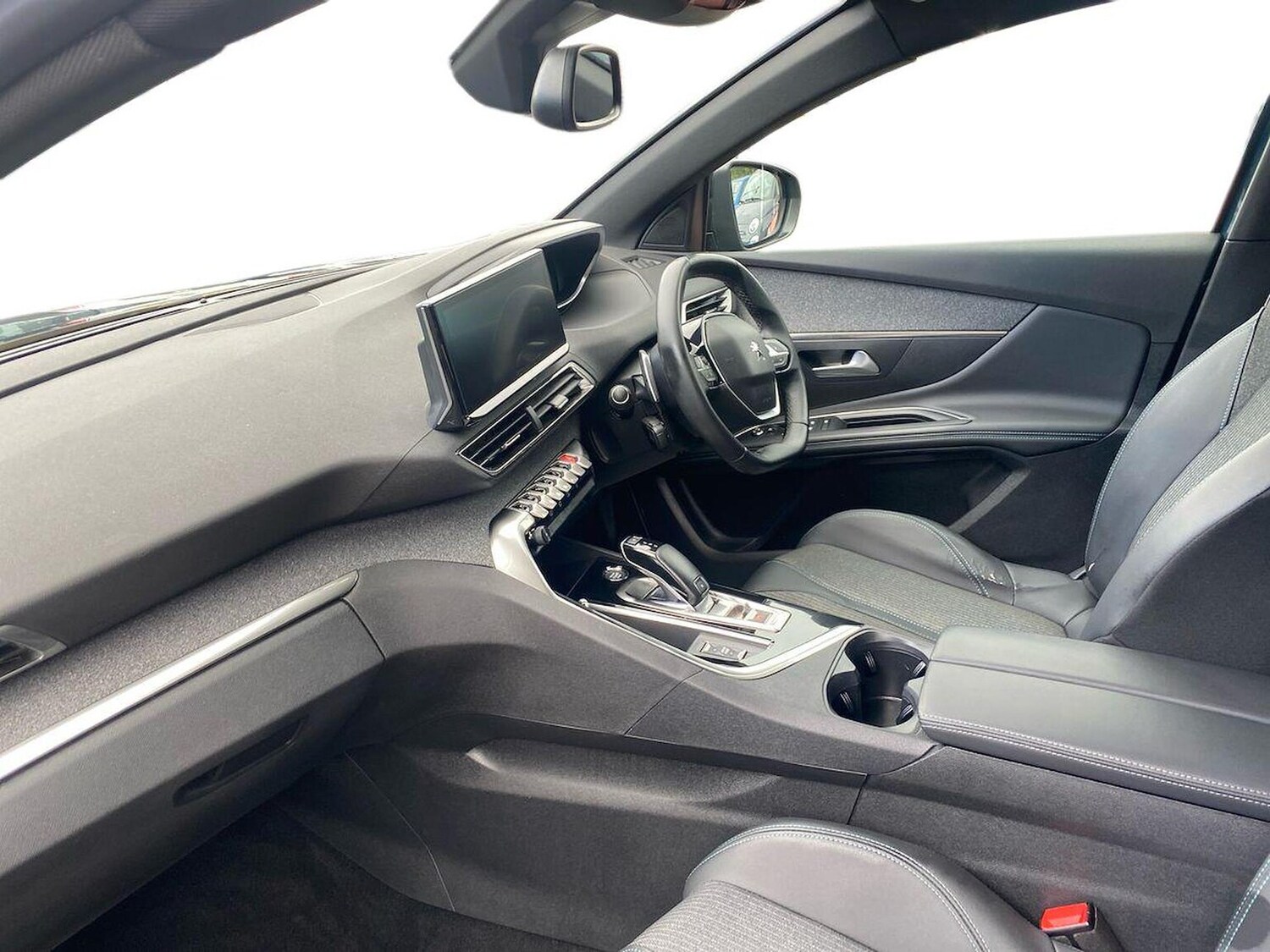 Used Peugeot 3008 2023 for sale - 78195583: Photo 9