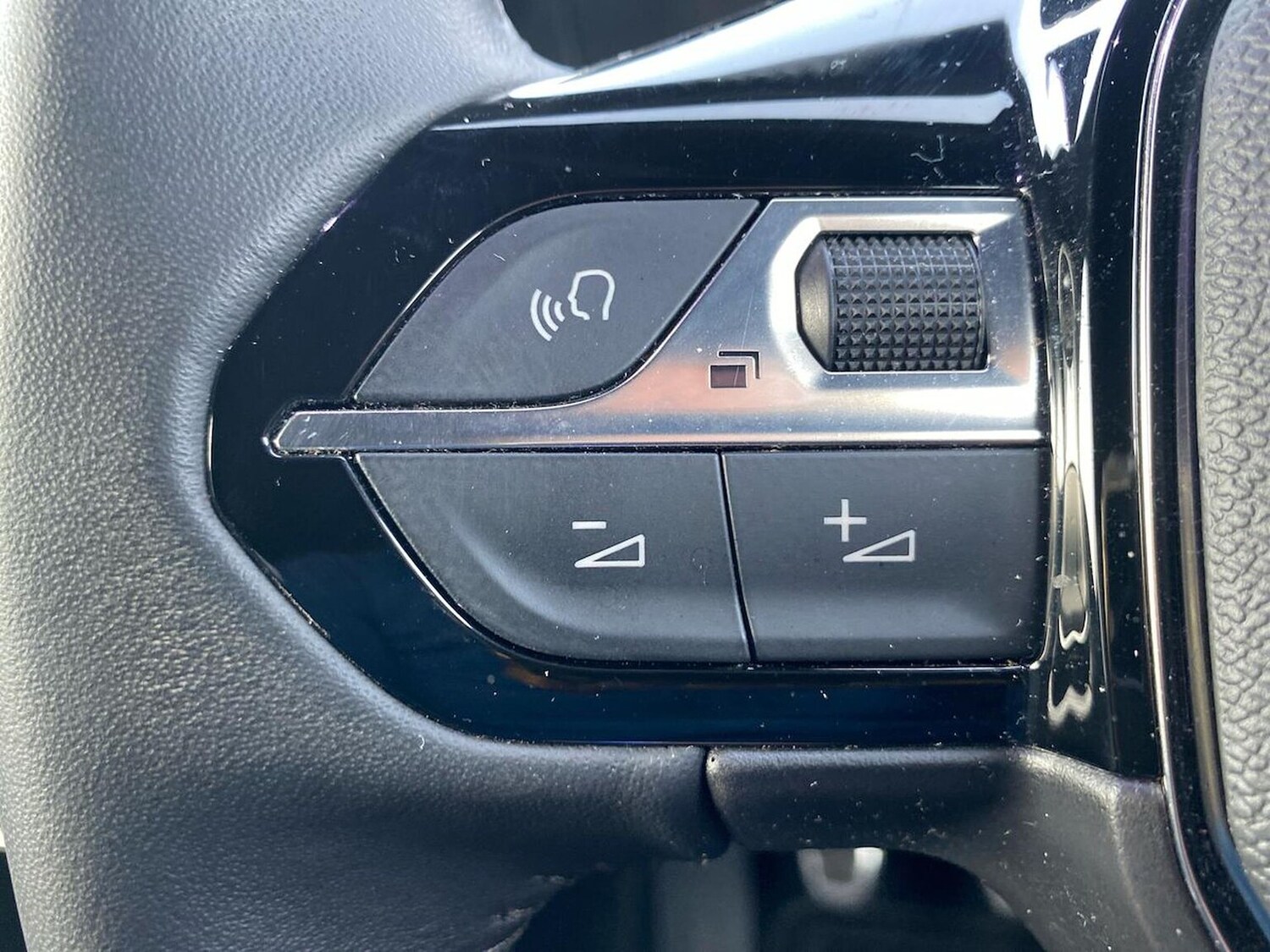 Used Peugeot 2008 2023 for sale - 78195524: Photo 27